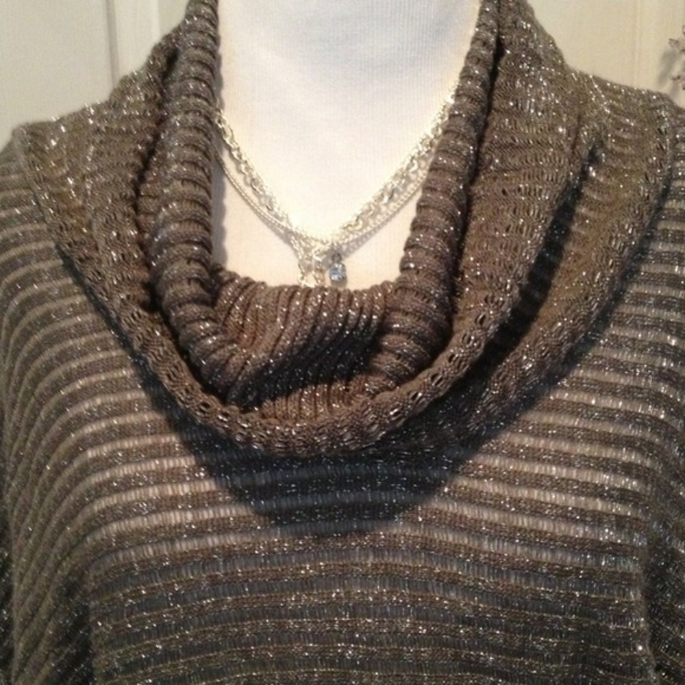 Gray Sheer Sweater With Silver Thread - image 2
